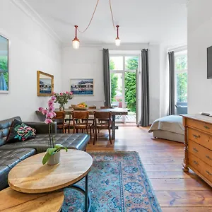 Boediker Loft, 3 Bedroom App With 2 Bath In Friedrichshain Up To 9 Appartement